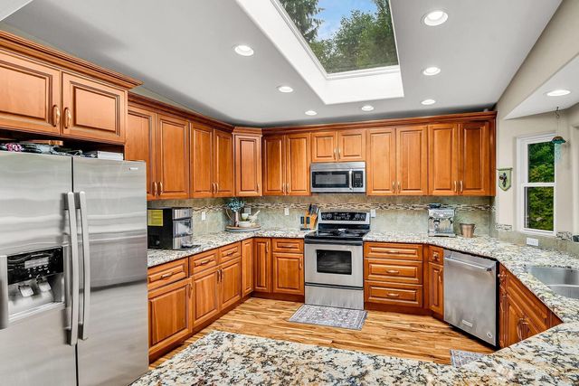 6906 221st Drive NE, Granite Falls, WA 98252