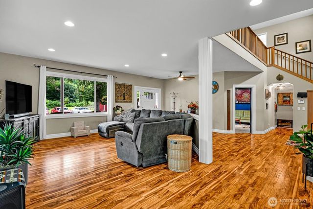 6906 221st Drive NE, Granite Falls, WA 98252