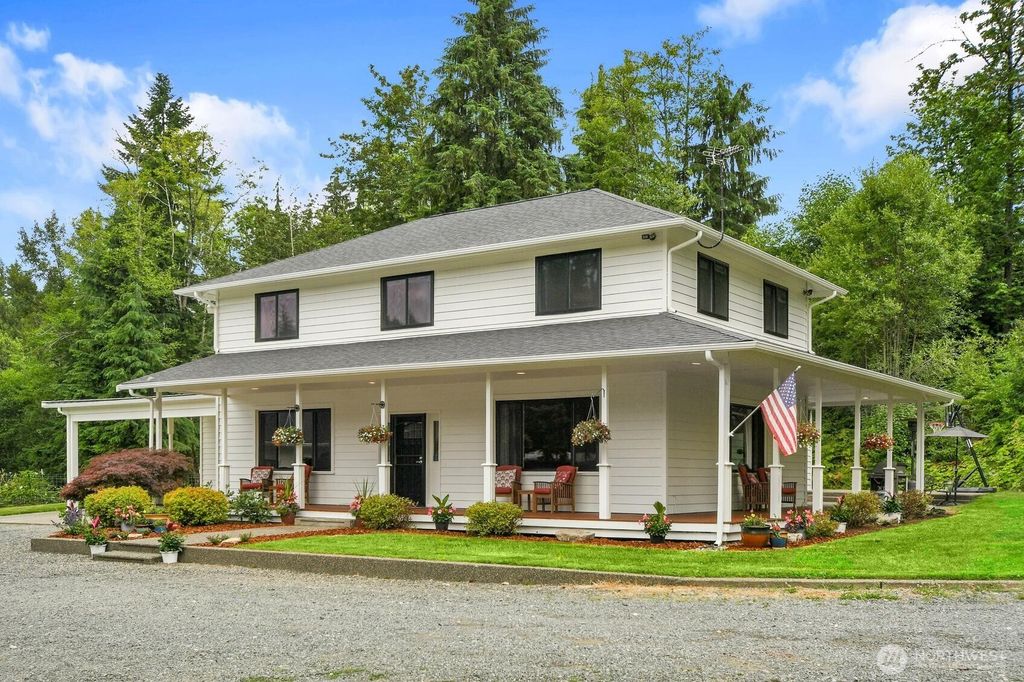 6906 221st Drive NE, Granite Falls, WA 98252