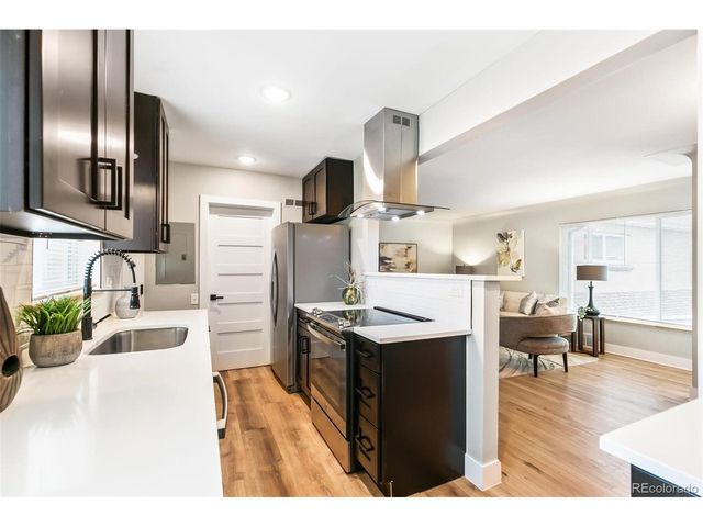 878 Glencoe St, Denver, CO 80220