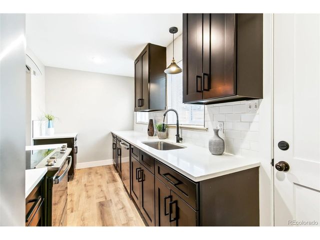 878 Glencoe St, Denver, CO 80220