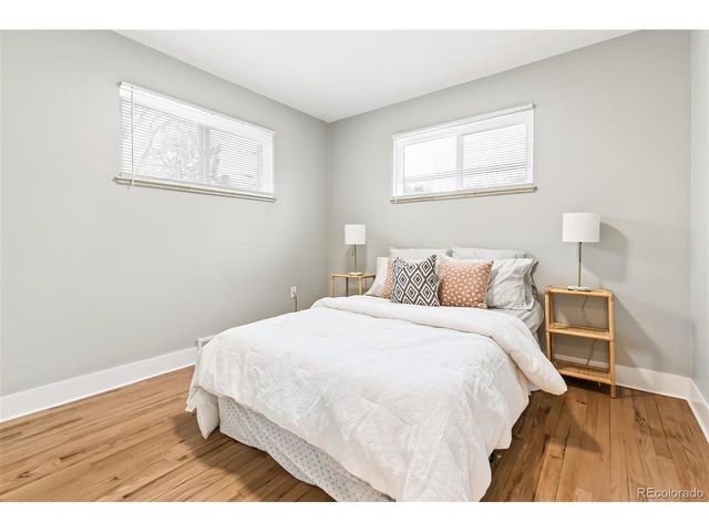 878 Glencoe St, Denver, CO 80220