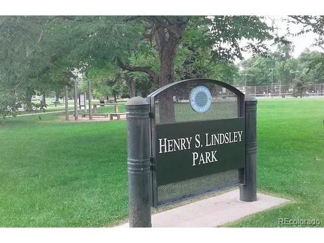 878 Glencoe St, Denver, CO 80220