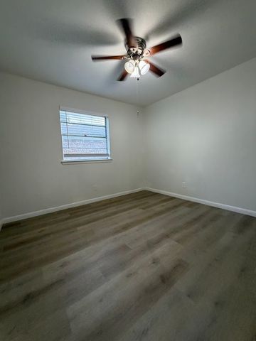 421 Smith Avenue, Everman, TX 76140