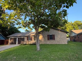 421 Smith Avenue, Everman, TX 76140