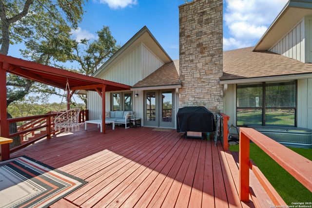 1555 Desert Gold, Boerne, TX 78006