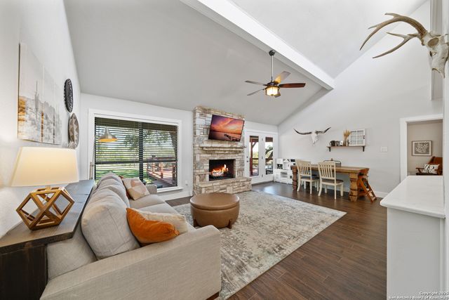 1555 Desert Gold, Boerne, TX 78006