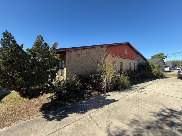 3023 SAINT PAUL DRIVE, Winter Haven, FL 33880