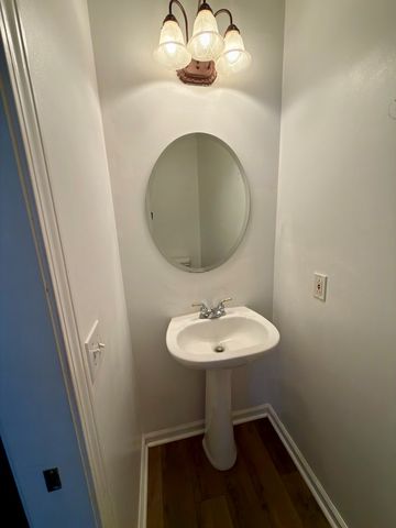 1030 Baywood Rd., Dothan, AL 36305