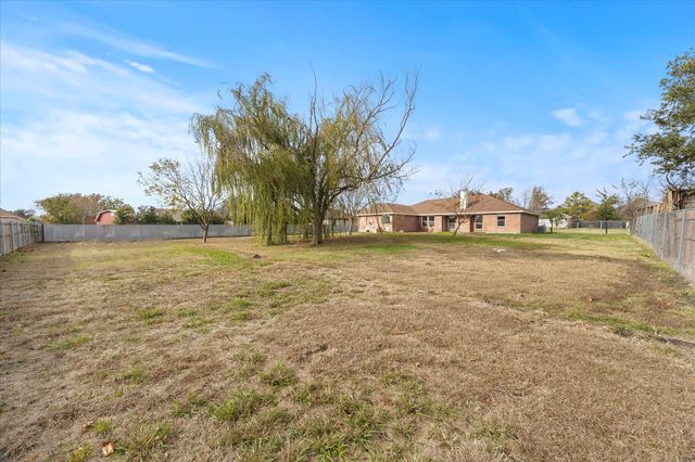 106 Margaret Street, Fate, TX 75189