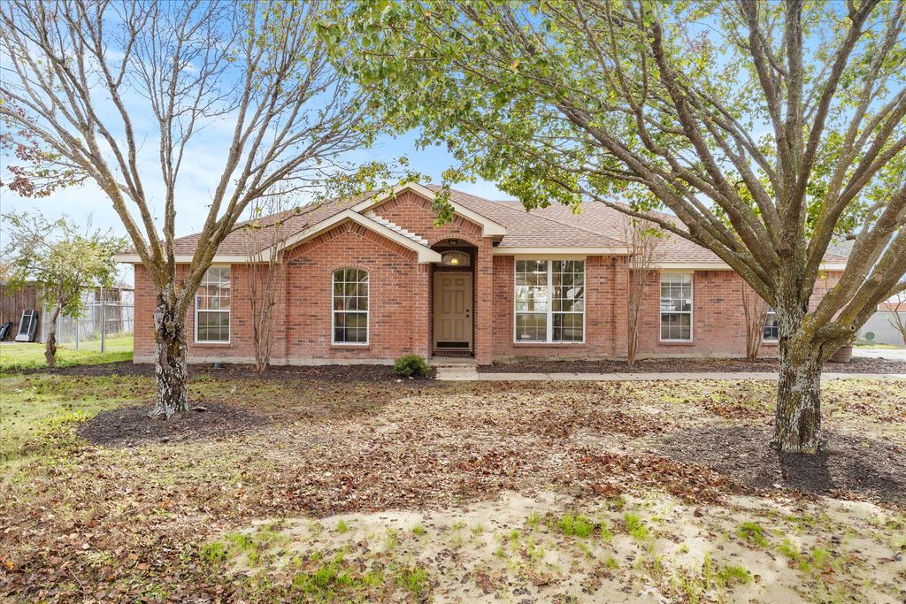 106 Margaret Street, Fate, TX 75189