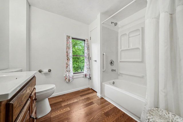 52131 Ash Road, Granger, IN 46530