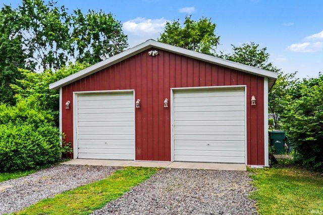 52131 Ash Road, Granger, IN 46530