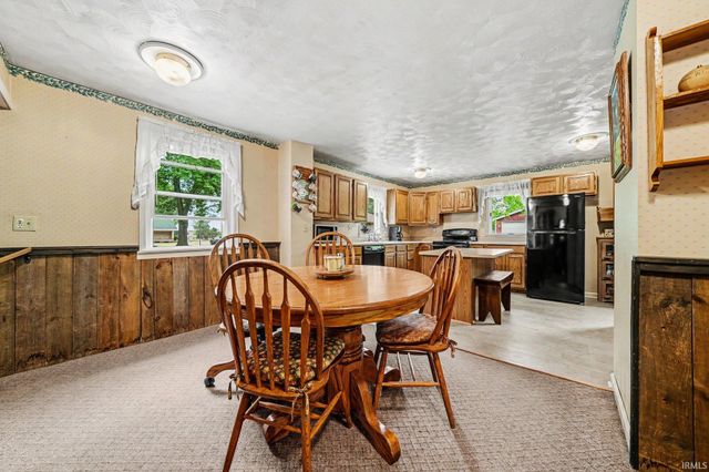 52131 Ash Road, Granger, IN 46530