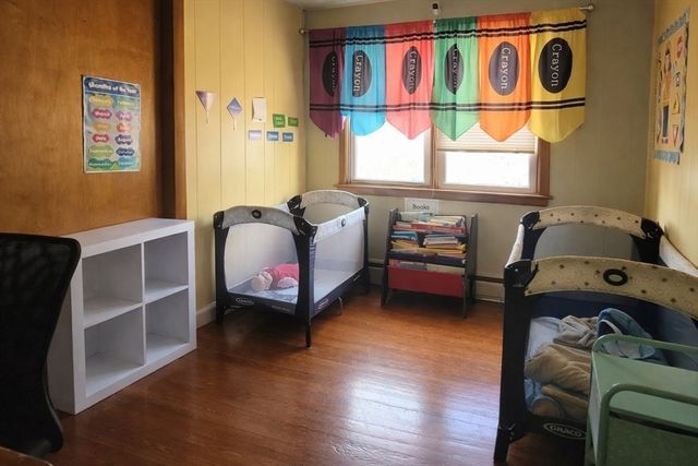 52 8th Avenue, Haverhill, MA 01830