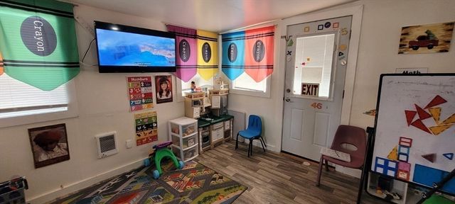 52 8th Avenue, Haverhill, MA 01830