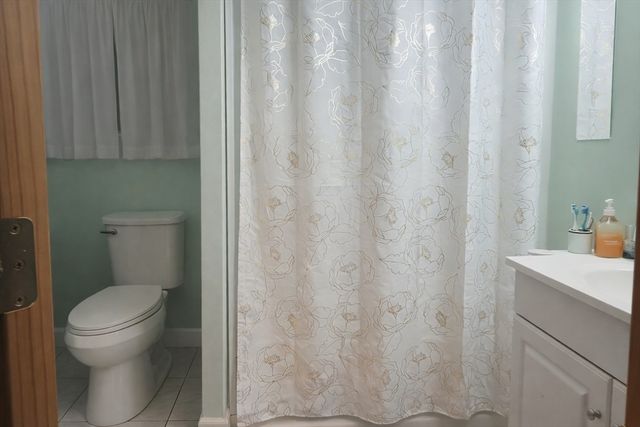 52 8th Avenue, Haverhill, MA 01830