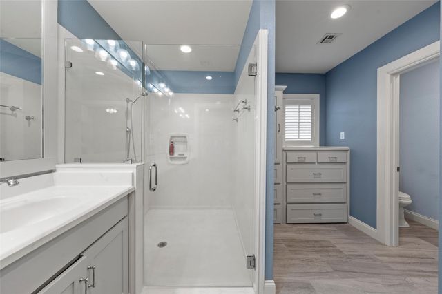 306 Kash Derrick Drive, China Spring, TX 76633