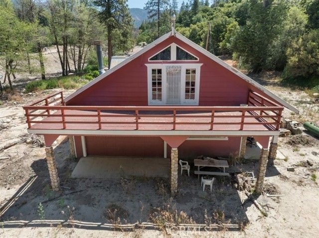 39950 Seven Oaks Rd, Angelus Oaks, CA 92305