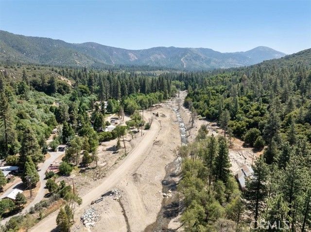 39950 Seven Oaks Rd, Angelus Oaks, CA 92305