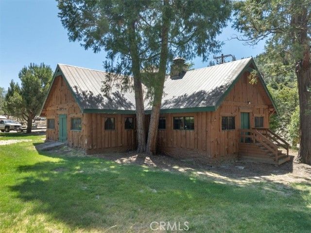 39950 Seven Oaks Rd, Angelus Oaks, CA 92305