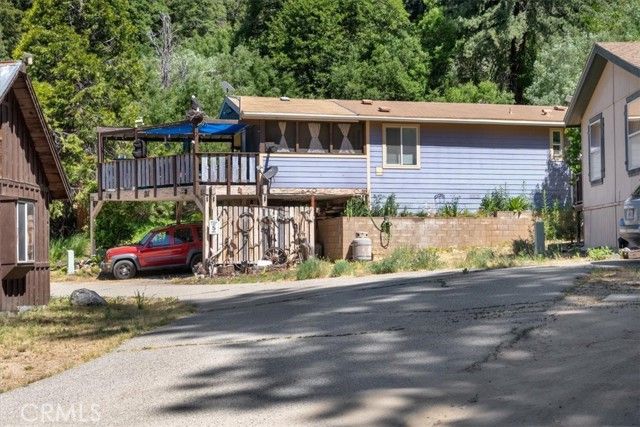 39950 Seven Oaks Rd, Angelus Oaks, CA 92305