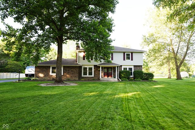 519 Woodland East Drive, Greenfield, IN 46140
