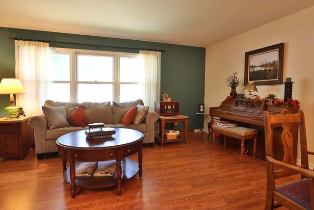 3130 E Lomita Street, Springfield, MO 65804