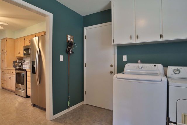 3130 E Lomita Street, Springfield, MO 65804