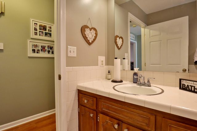 3130 E Lomita Street, Springfield, MO 65804