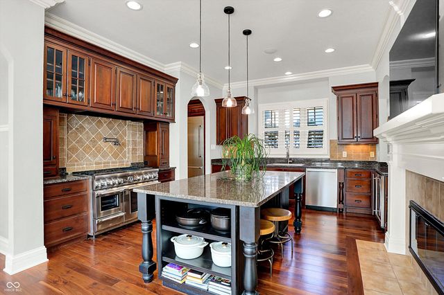 12460 Horsham Street, Carmel, IN 46032