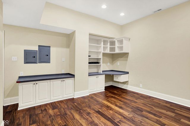 12460 Horsham Street, Carmel, IN 46032