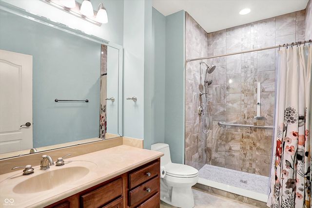 12460 Horsham Street, Carmel, IN 46032