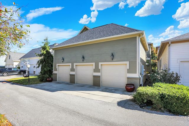 12460 Horsham Street, Carmel, IN 46032