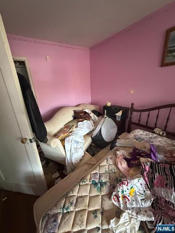 34 Meadowbrook Place A, Maplewood, NJ 07040