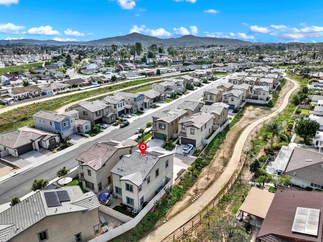 1646 Carol Lee Ln, Escondido, CA 92026