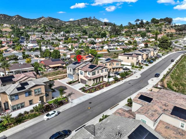 1646 Carol Lee Ln, Escondido, CA 92026