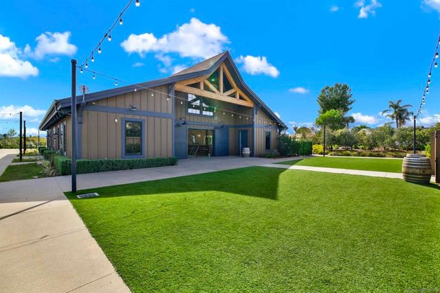 1646 Carol Lee Ln, Escondido, CA 92026