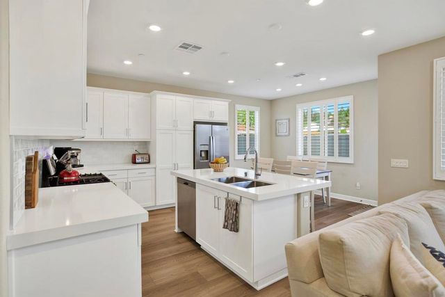 1646 Carol Lee Ln, Escondido, CA 92026