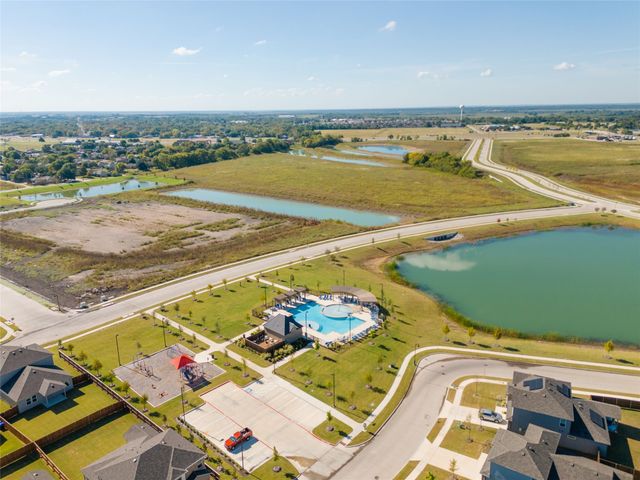 1332 Los Olmos Lane, Crandall, TX 75114