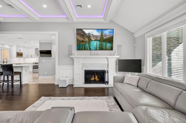 200 S Bedford Road, Chappaqua, NY 10514