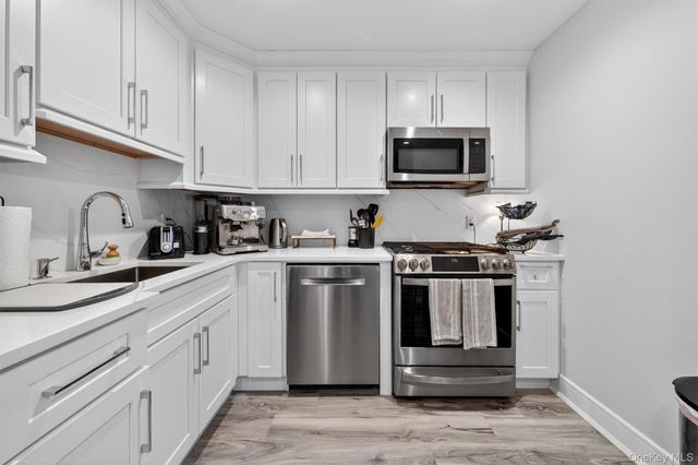 200 S Bedford Road, Chappaqua, NY 10514