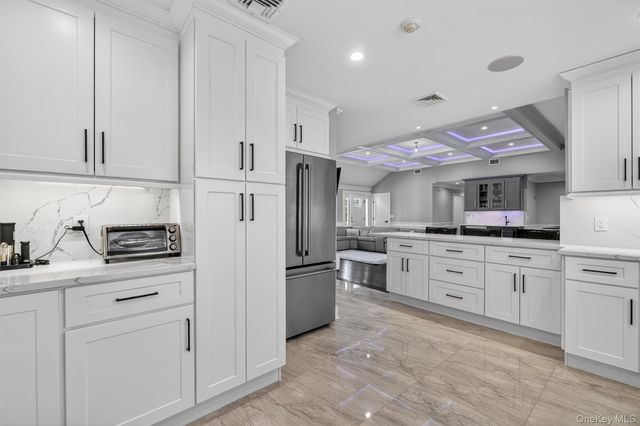 200 S Bedford Road, Chappaqua, NY 10514