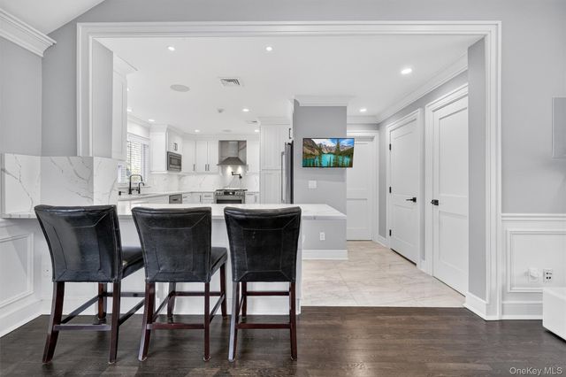 200 S Bedford Road, Chappaqua, NY 10514