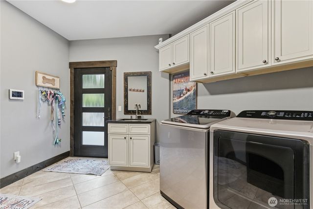 15705 South Deception Shores Drive, Anacortes, WA 98221