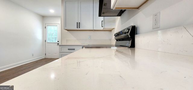 3340 Pinehill Drive, Decatur, GA 30032