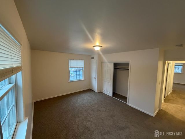 304 Lakeview Terrace, Plainsboro, NJ 08540