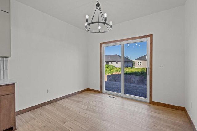 1418 DIVINITY DRIVE, De Pere, WI 54115