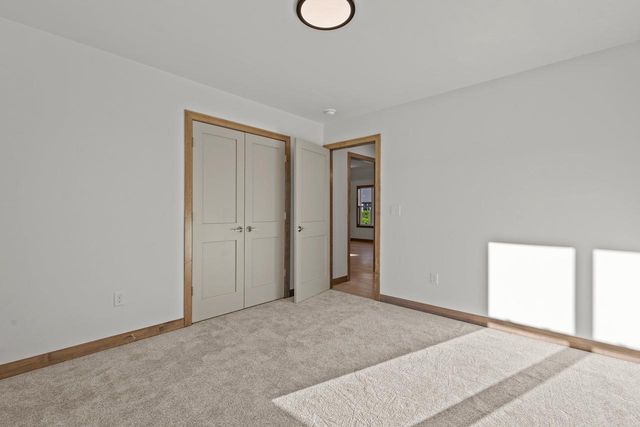 1418 DIVINITY DRIVE, De Pere, WI 54115