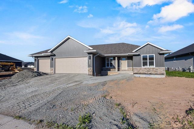 1418 DIVINITY DRIVE, De Pere, WI 54115